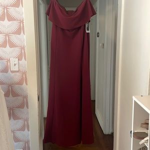 NWT Lulus off the shoulder maxi dress